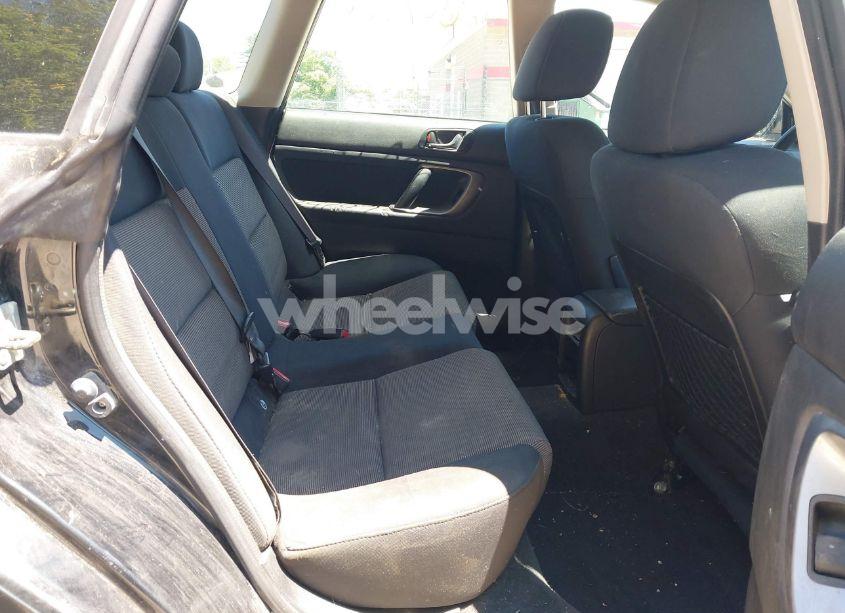 Photo 8 of 2007 Subaru Outback 2.5I/2.5I BASIC/2.5I L.L. BEAN EDITION (VIN 4S4BP61C077342156)