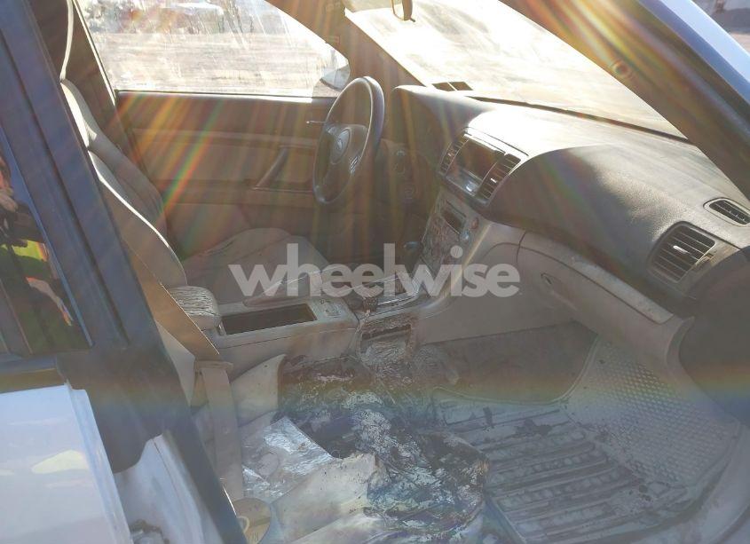 Photo 5 of 2009 Subaru Outback 2.5I (VIN 4S4BP61C097333492)