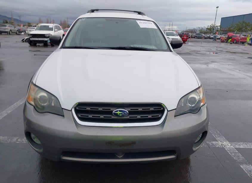 Photo 12 of 2005 Subaru Outback 2.5I (VIN 4S4BP61C157379925)