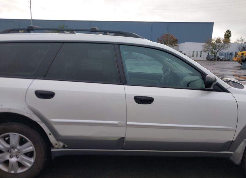 Photo 13 of 2005 Subaru Outback 2.5I (VIN 4S4BP61C157379925)