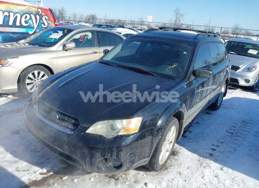 Photo 2 of 2006 Subaru Outback 2.5I (VIN 4S4BP61C167304871)