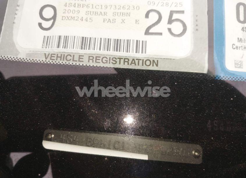 Photo 12 of 2009 Subaru Outback 2.5I (VIN 4S4BP61C197326230)