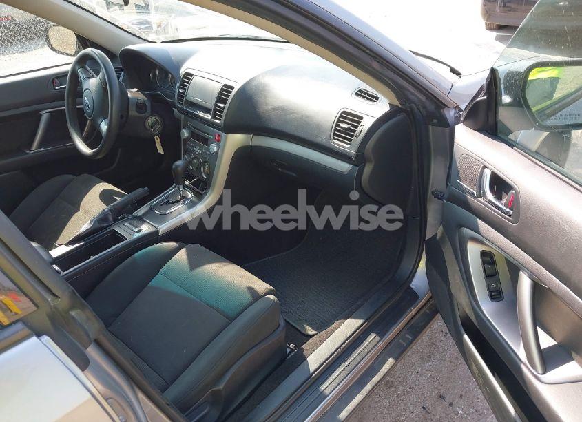 Photo 5 of 2009 Subaru Outback 2.5I (VIN 4S4BP61C197347840)