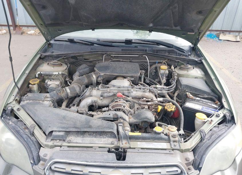 Photo 10 of 2005 Subaru Outback 2.5I (VIN 4S4BP61C257304280)