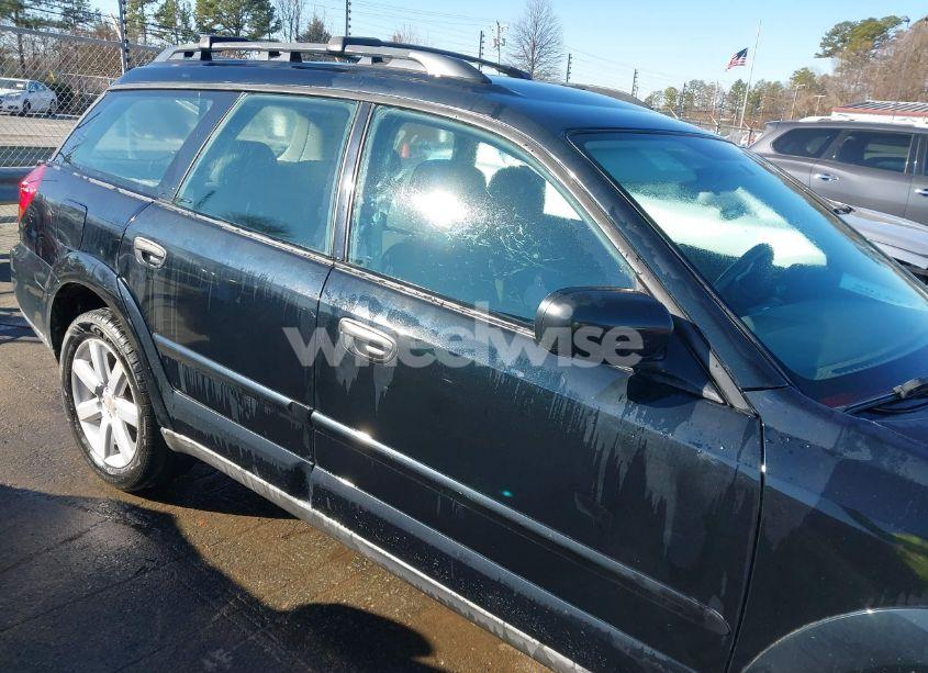 Photo 12 of 2006 Subaru Outback 2.5I (VIN 4S4BP61C267310744)