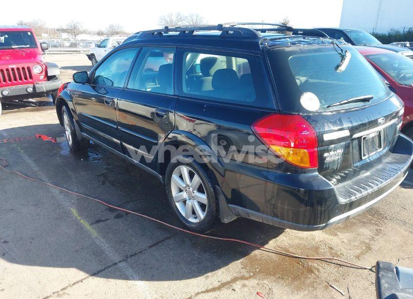 Photo 3 of 2006 Subaru Outback 2.5I (VIN 4S4BP61C267310744)