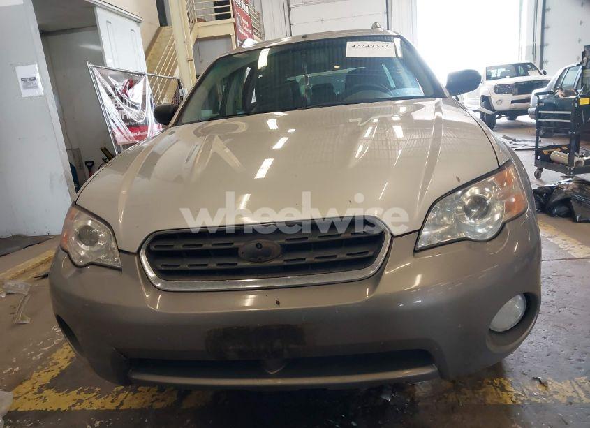 Photo 12 of 2006 Subaru Outback 2.5I (VIN 4S4BP61C267362519)