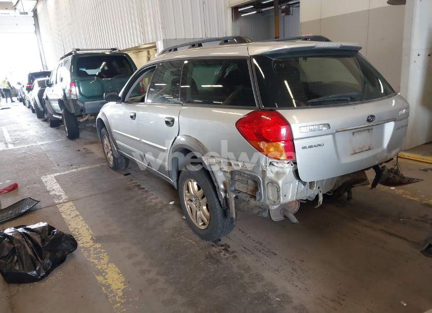 Photo 3 of 2006 Subaru Outback 2.5I (VIN 4S4BP61C267362519)