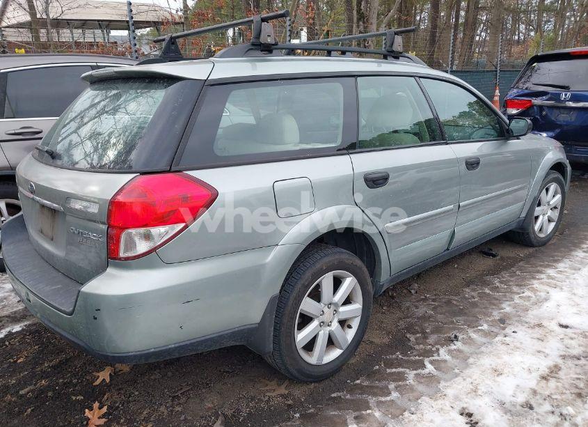 Photo 4 of 2009 Subaru Outback 2.5I (VIN 4S4BP61C297332716)