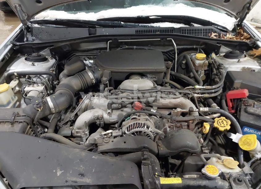 Photo 10 of 2005 Subaru Outback 2.5I (VIN 4S4BP61C357390957)