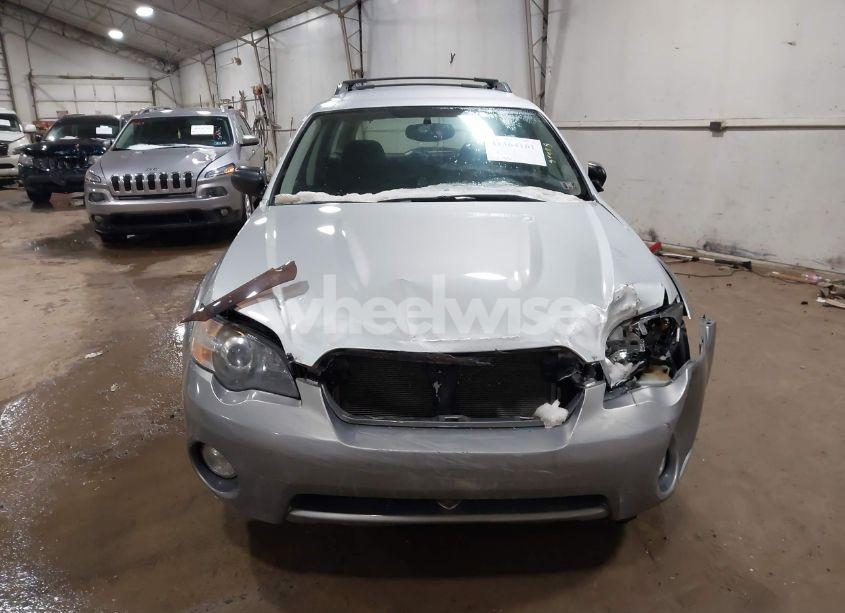 Photo 12 of 2005 Subaru Outback 2.5I (VIN 4S4BP61C357390957)