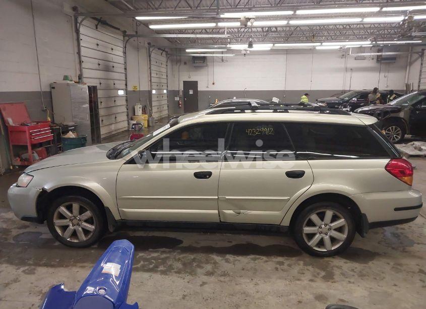 Photo 14 of 2006 Subaru Outback 2.5I (VIN 4S4BP61C367313460)