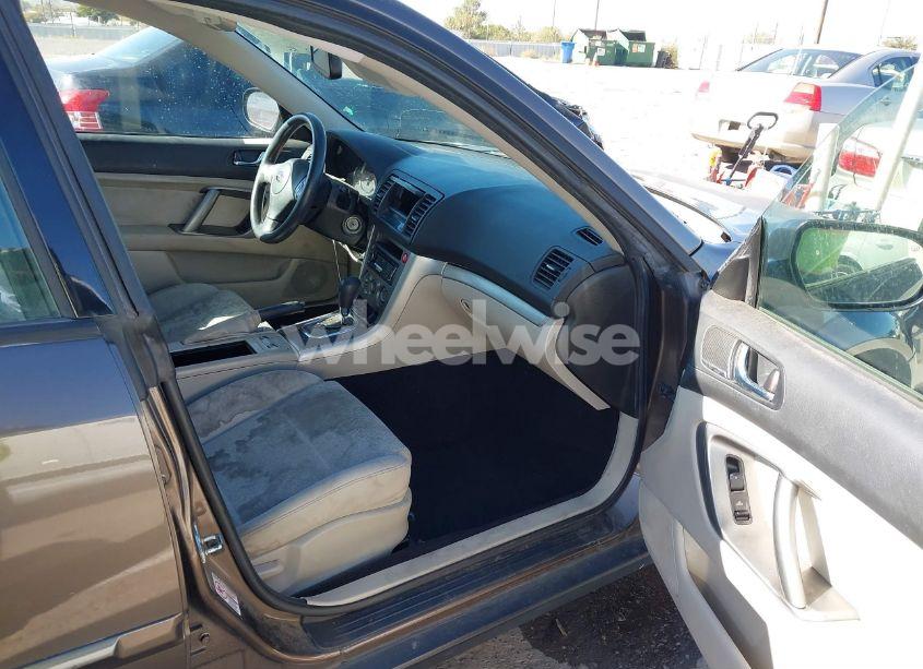 Photo 5 of 2009 Subaru Outback 2.5I (VIN 4S4BP61C397347984)