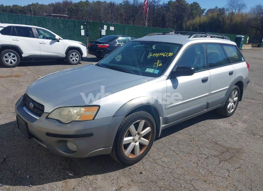 Photo 2 of 2007 Subaru Outback 2.5I (VIN 4S4BP61C477305644)