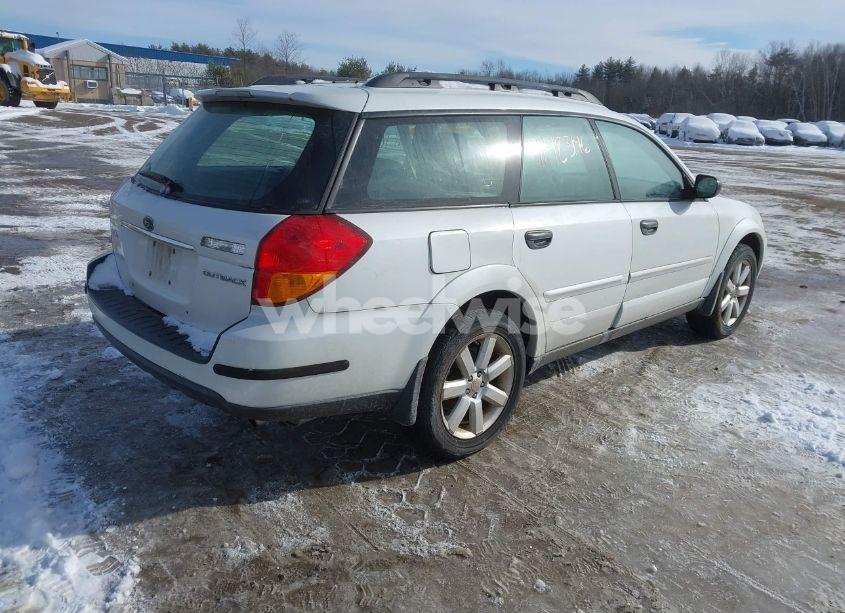 Photo 4 of 2006 Subaru Outback 2.5I (VIN 4S4BP61C567301052)