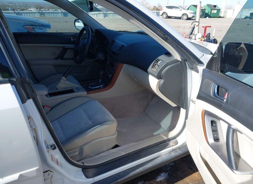 Photo 5 of 2006 Subaru Outback 2.5I (VIN 4S4BP61C567310415)