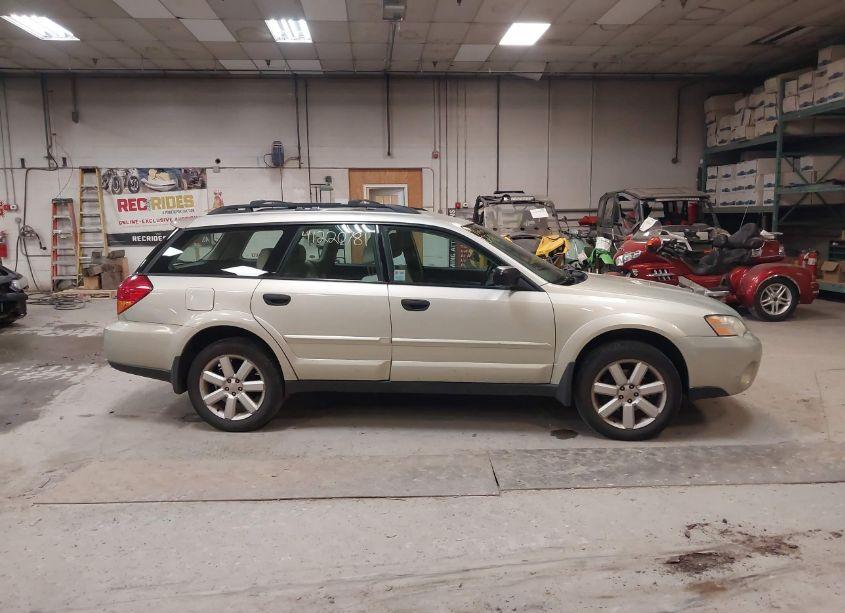 Photo 14 of 2006 Subaru Outback 2.5I (VIN 4S4BP61C567320653)