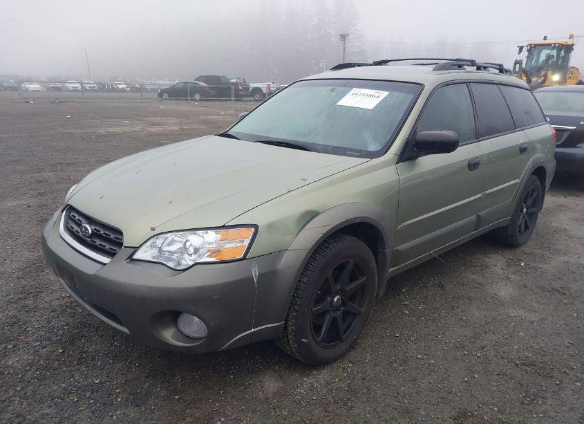 Photo 2 of 2007 Subaru Outback 2.5I (VIN 4S4BP61C577335221)