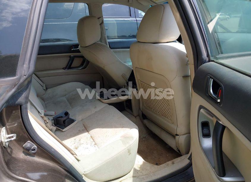 Photo 8 of 2008 Subaru Outback 2.5I/2.5I L.L. BEAN EDITION (VIN 4S4BP61C587301359)