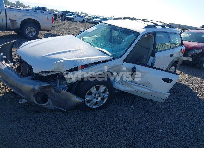 Photo 2 of 2005 Subaru Outback 2.5I (VIN 4S4BP61C657302239)