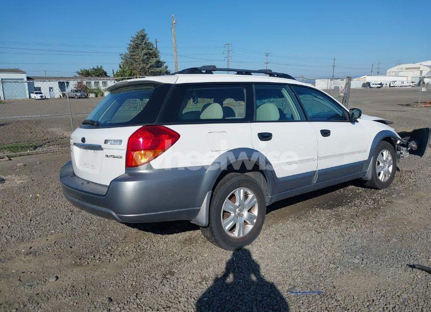 Photo 4 of 2005 Subaru Outback 2.5I (VIN 4S4BP61C657302239)