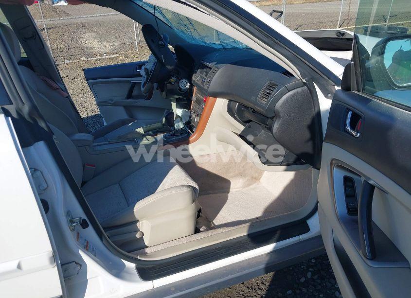 Photo 5 of 2005 Subaru Outback 2.5I (VIN 4S4BP61C657302239)