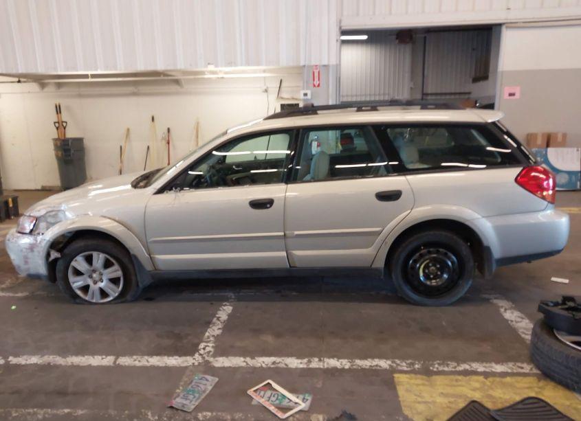 Photo 15 of 2005 Subaru Outback 2.5I (VIN 4S4BP61C657352025)