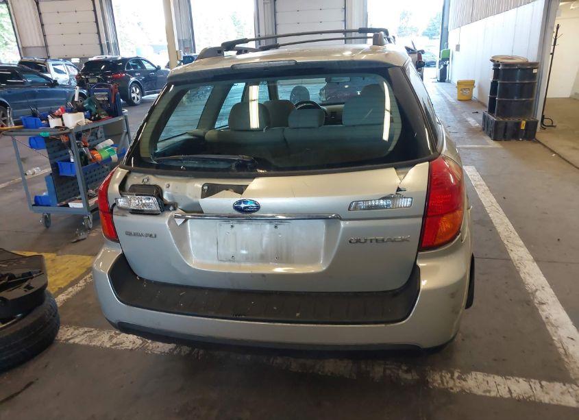 Photo 17 of 2005 Subaru Outback 2.5I (VIN 4S4BP61C657352025)