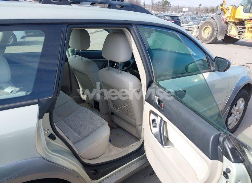 Photo 8 of 2005 Subaru Outback 2.5I (VIN 4S4BP61C657361176)