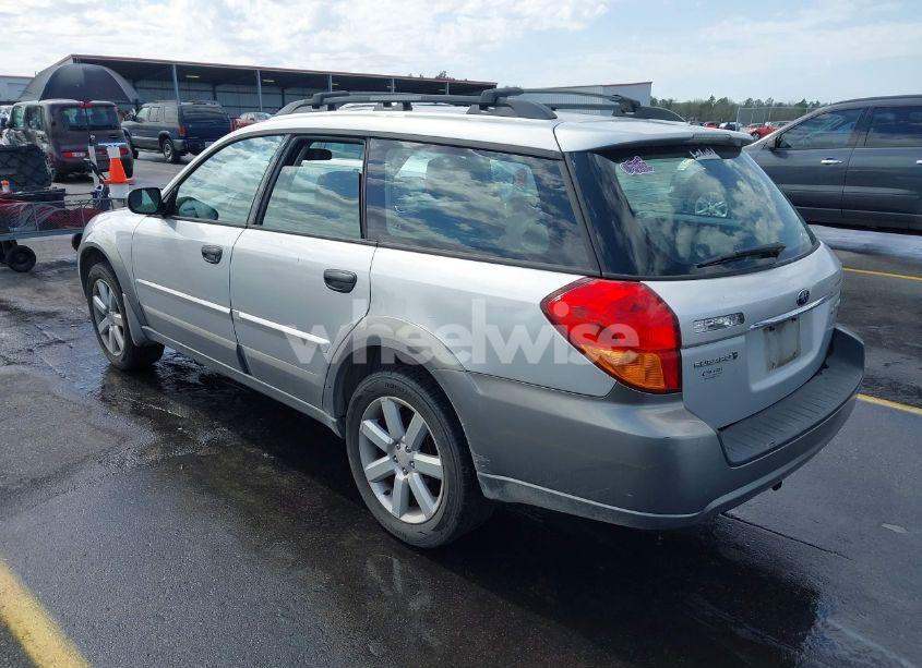 Photo 3 of 2006 Subaru Outback 2.5I (VIN 4S4BP61C667305899)