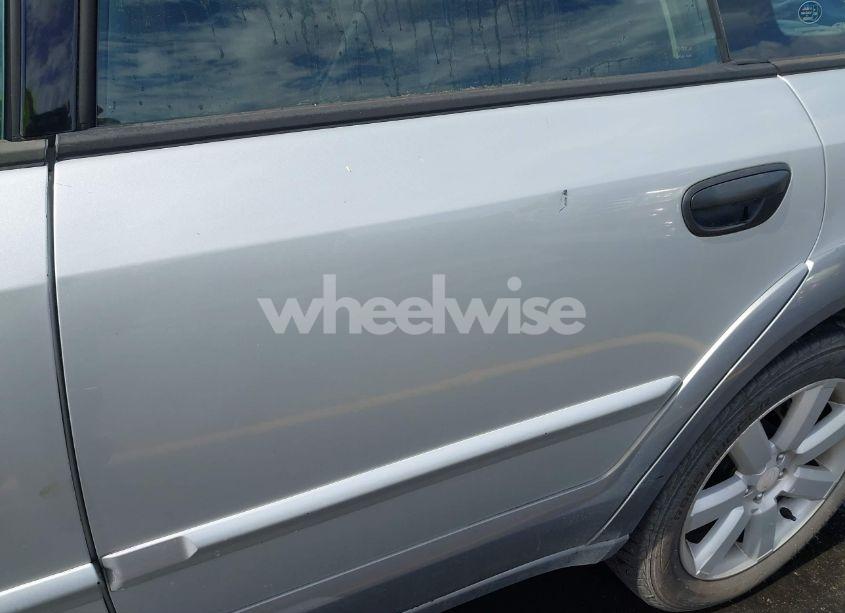 Photo 6 of 2006 Subaru Outback 2.5I (VIN 4S4BP61C667305899)