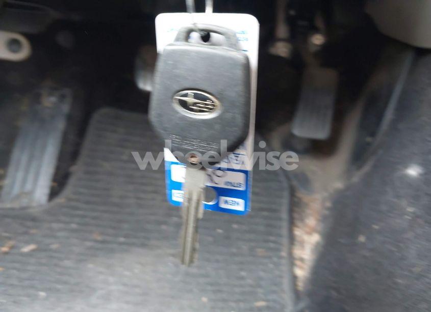 Photo 11 of 2009 Subaru Outback 2.5I (VIN 4S4BP61C697325543)