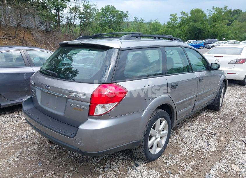 Photo 4 of 2009 Subaru Outback 2.5I (VIN 4S4BP61C697333013)