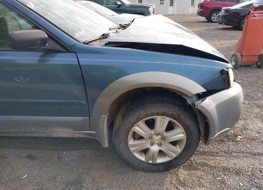 Photo 13 of 2005 Subaru Outback 2.5I (VIN 4S4BP61C757352857)