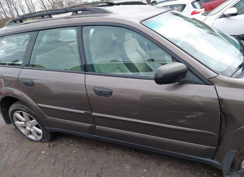 Photo 13 of 2009 Subaru Outback 2.5I (VIN 4S4BP61C797346188)