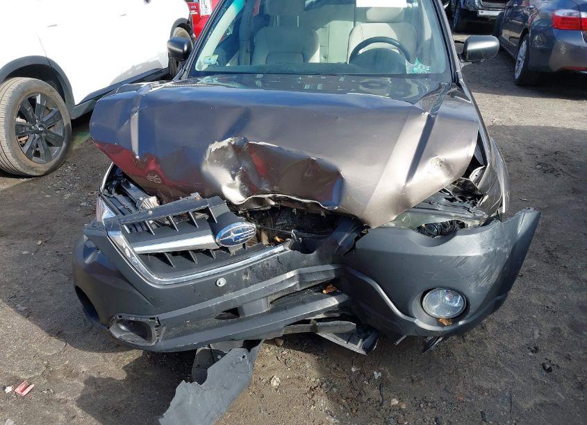 Photo 6 of 2009 Subaru Outback 2.5I (VIN 4S4BP61C797346188)