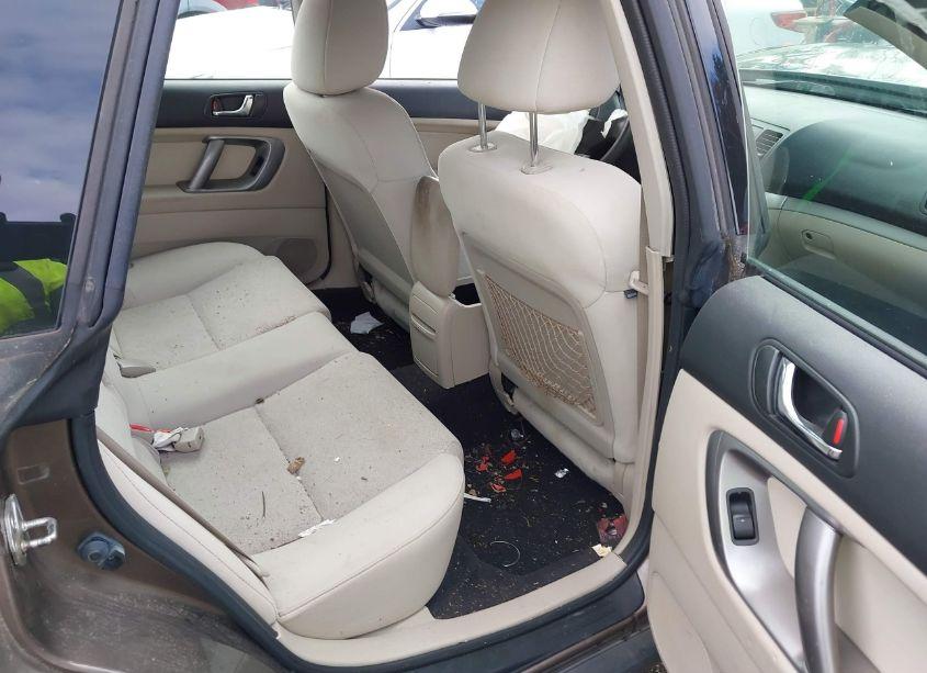 Photo 8 of 2009 Subaru Outback 2.5I (VIN 4S4BP61C797346188)