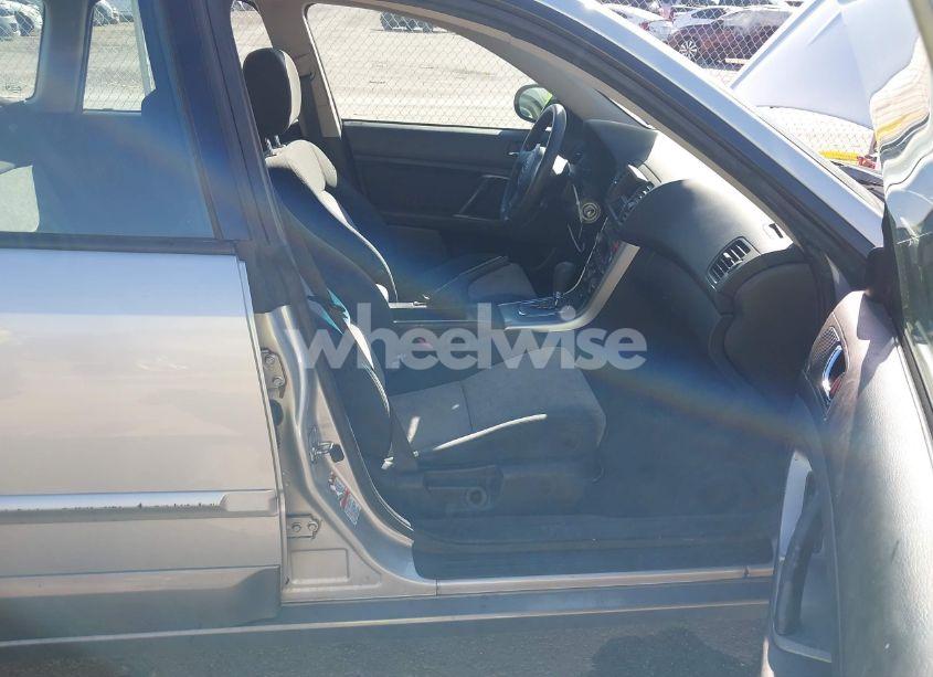 Photo 5 of 2005 Subaru Outback 2.5I (VIN 4S4BP61C857312593)