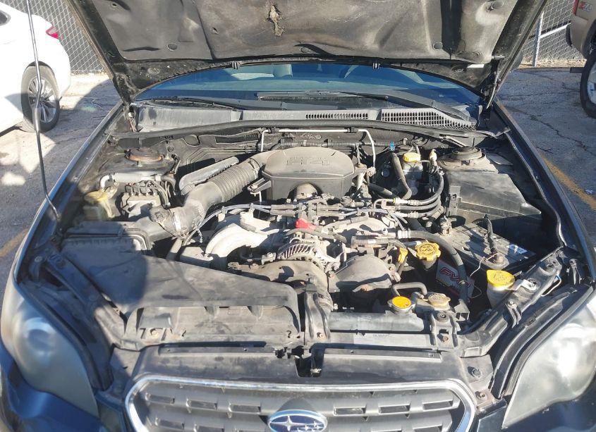 Photo 10 of 2005 Subaru Outback 2.5I (VIN 4S4BP61C857360546)