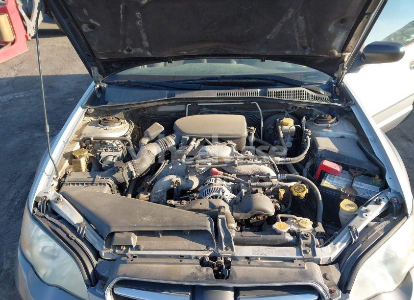 Photo 10 of 2006 Subaru Outback 2.5I (VIN 4S4BP61C867310604)
