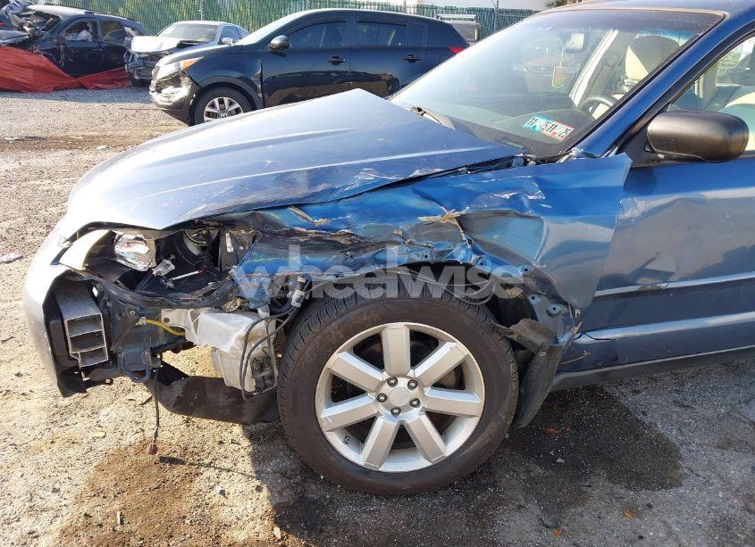 Photo 6 of 2007 Subaru Outback 2.5I (VIN 4S4BP61C877318610)