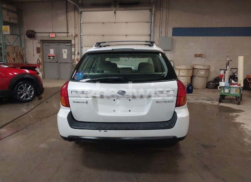 Photo 17 of 2007 Subaru Outback 2.5I (VIN 4S4BP61C877334564)