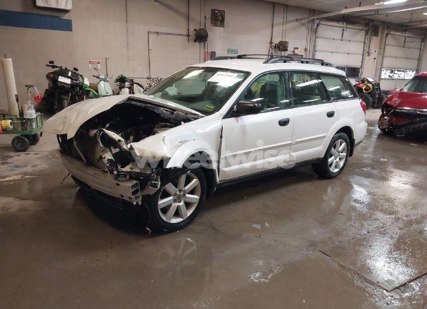 Photo 2 of 2007 Subaru Outback 2.5I (VIN 4S4BP61C877334564)
