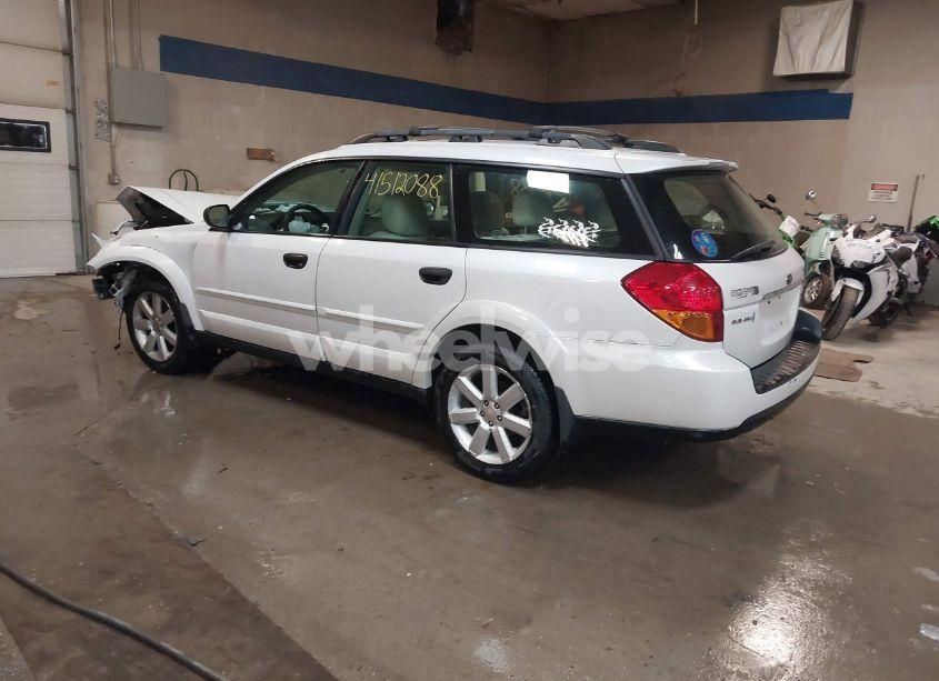 Photo 3 of 2007 Subaru Outback 2.5I (VIN 4S4BP61C877334564)