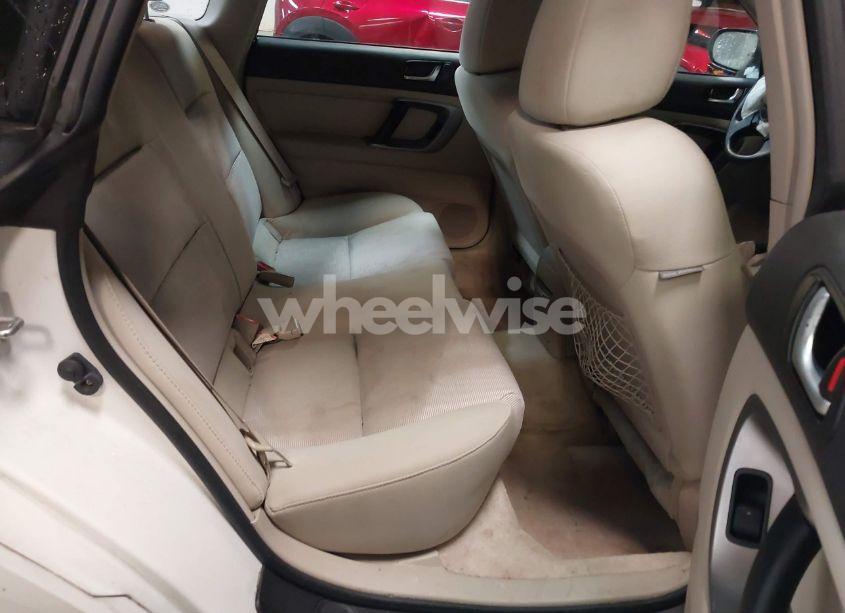 Photo 8 of 2007 Subaru Outback 2.5I (VIN 4S4BP61C877334564)