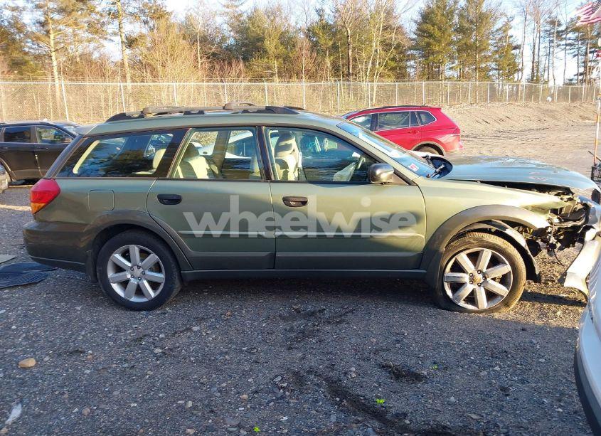 Photo 13 of 2007 Subaru Outback 2.5I/2.5I BASIC/2.5I L.L. BEAN EDITION (VIN 4S4BP61C877342521)