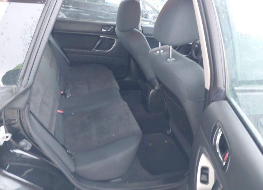 Photo 8 of 2008 Subaru Outback (VIN 4S4BP61C887335103)