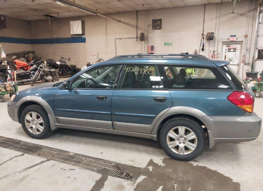 Photo 12 of 2005 Subaru Outback 2.5I (VIN 4S4BP61C957358191)