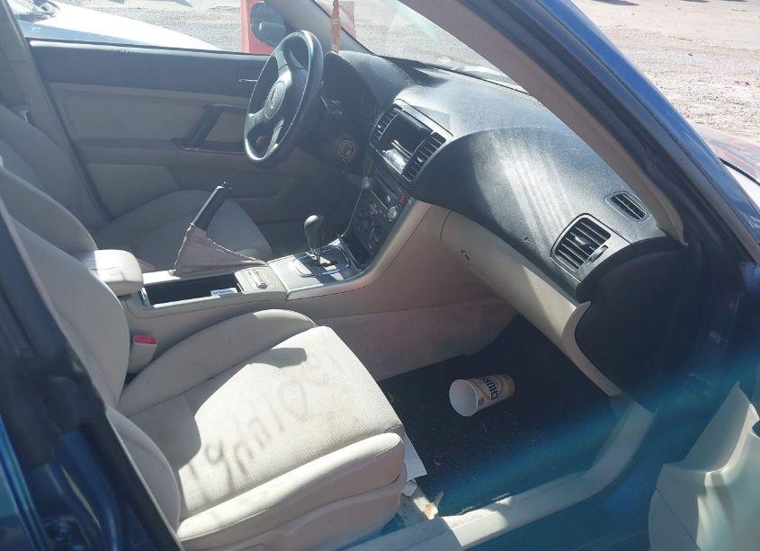 Photo 5 of 2007 Subaru Outback 2.5I/2.5I BASIC/2.5I L.L. BEAN EDITION (VIN 4S4BP61C977342172)