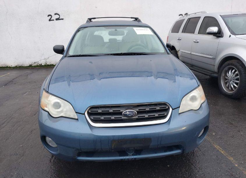 Photo 6 of 2007 Subaru Outback 2.5I/2.5I BASIC/2.5I L.L. BEAN EDITION (VIN 4S4BP61C977345671)
